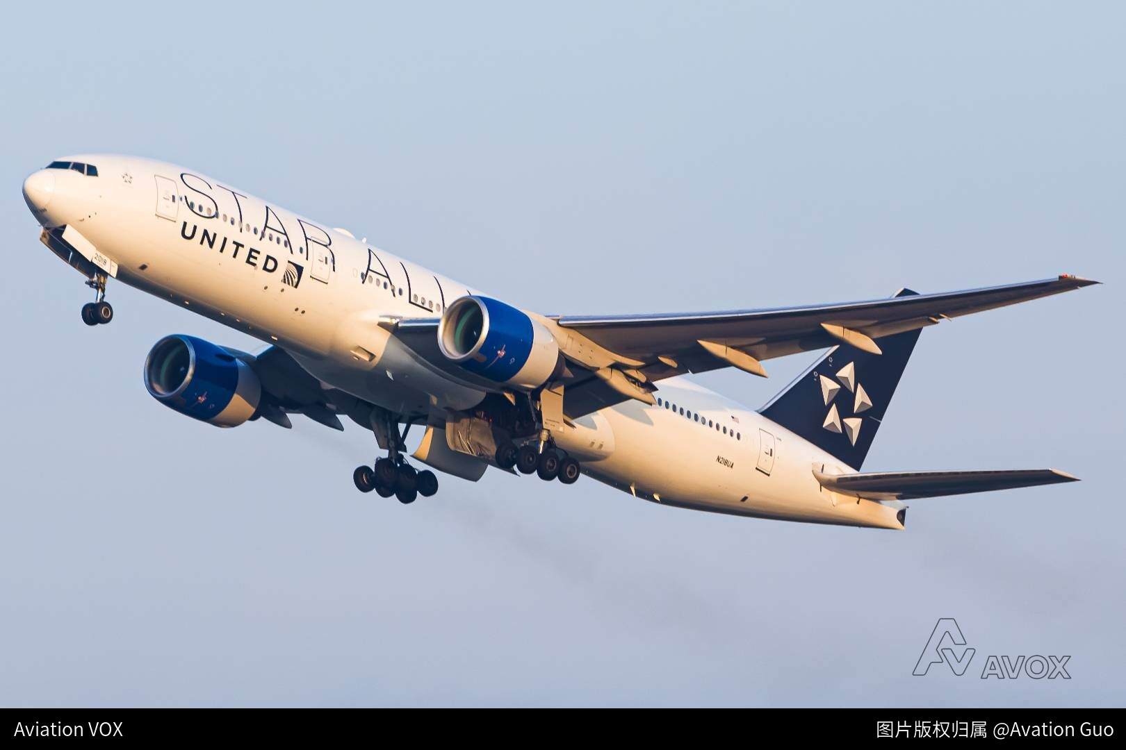 United Airlines Inc 777-20ER