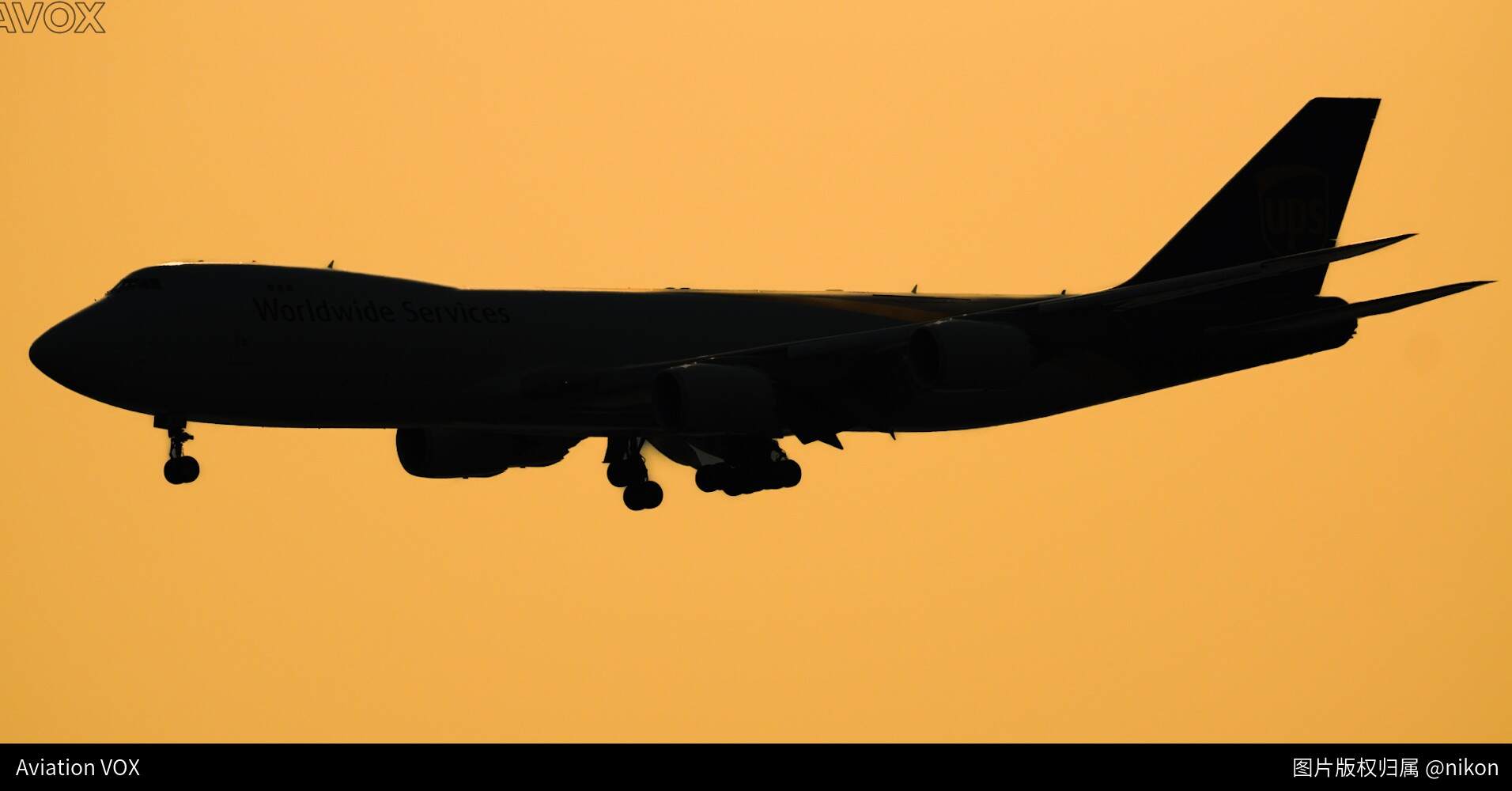 UPS航空 B747-8F