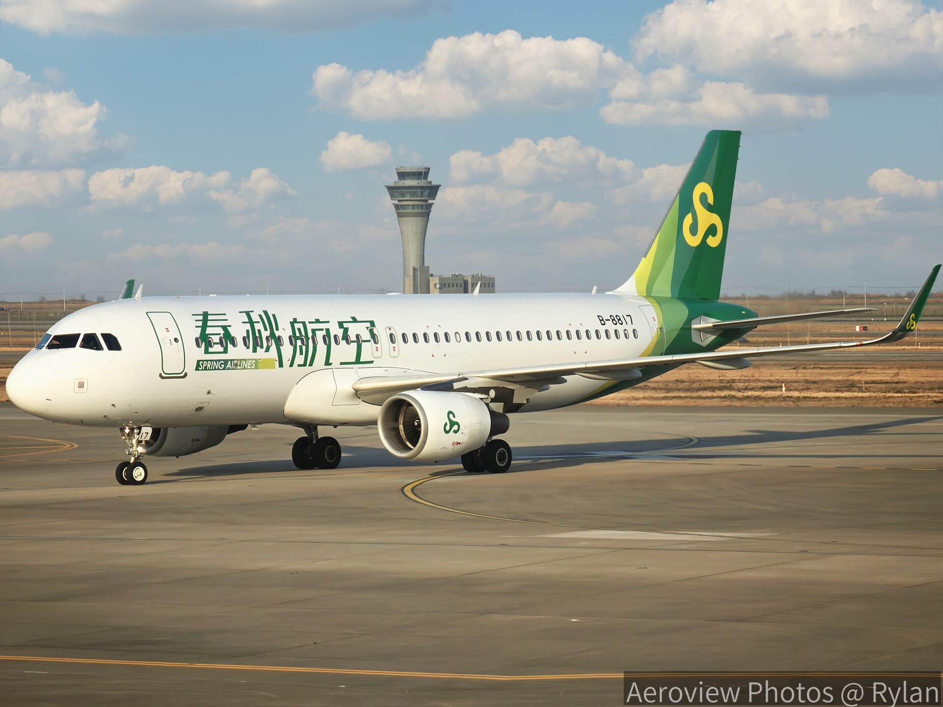 春秋航空 Airbus A320-200