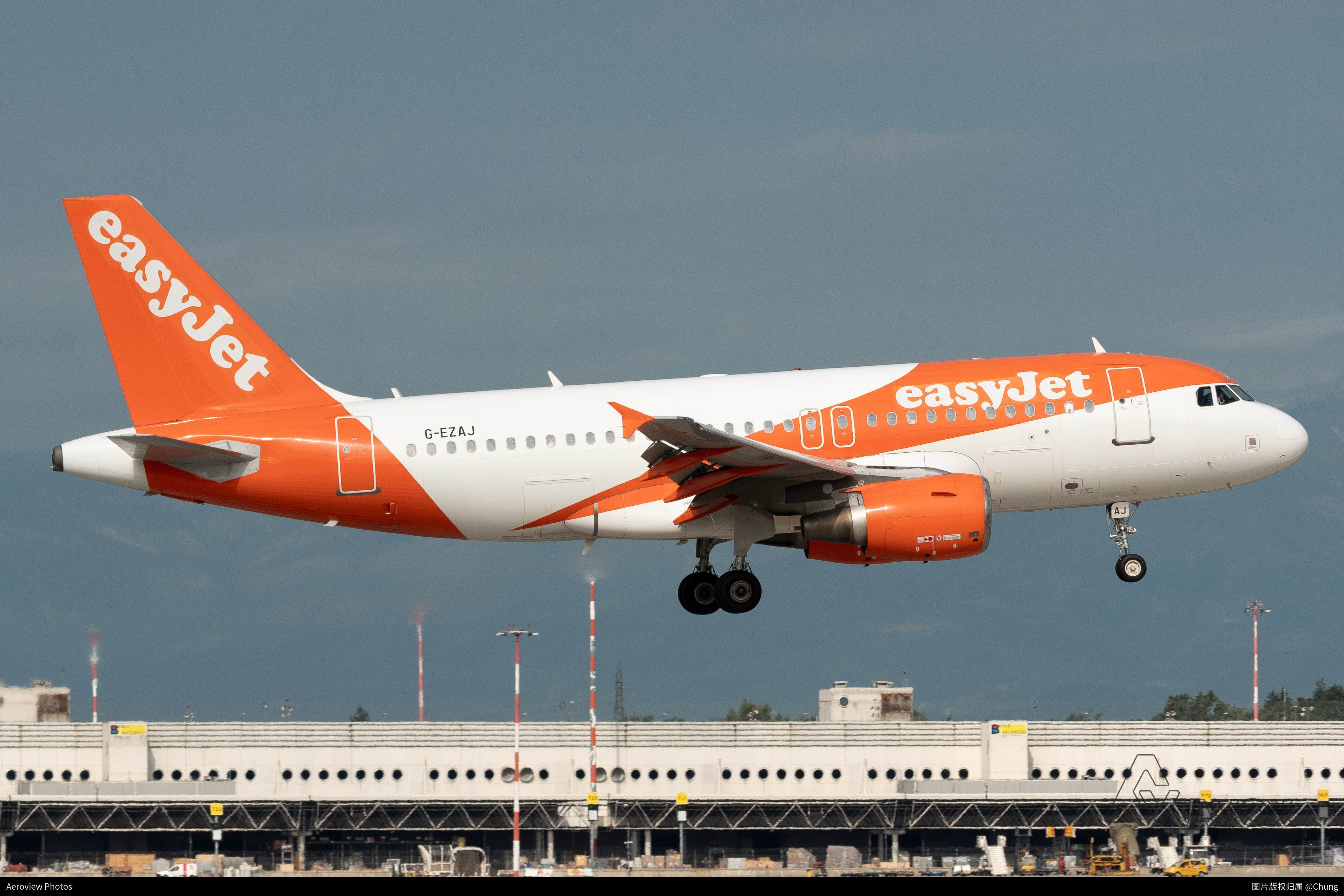 easyjet Airbus 319-111